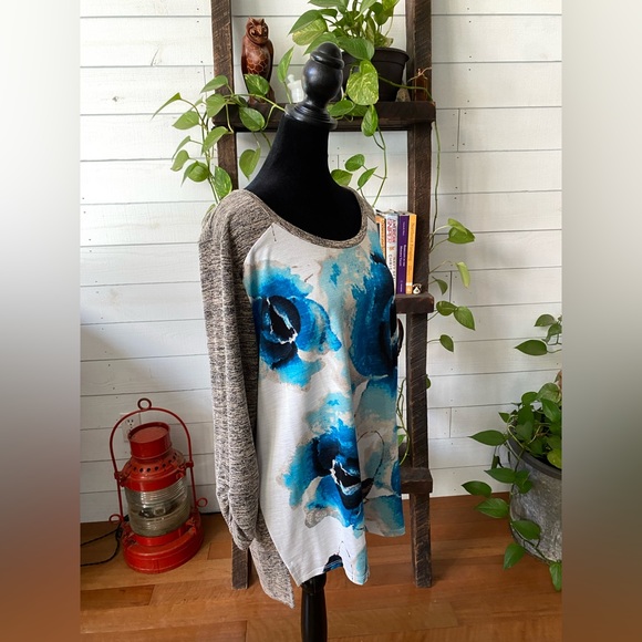 Style & Co: Floral Top Knit Blouse - Picture 13 of 17